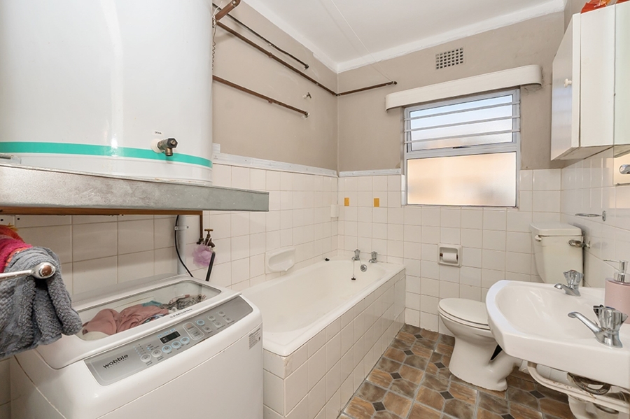 2 Bedroom Property for Sale in Heathfield Western Cape